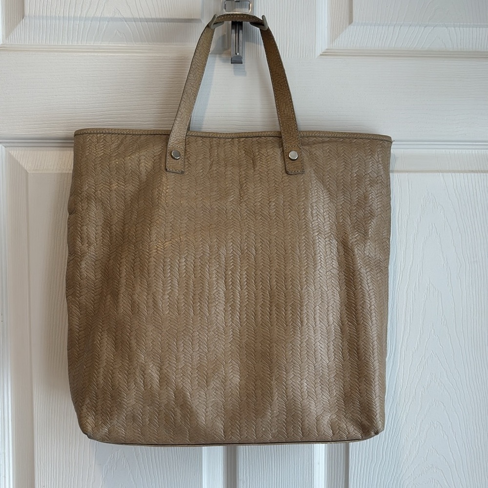 Gianni Chiarini made in Italy tote bag. Very soft leather.
